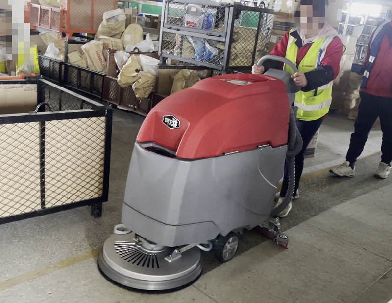 洗地機(jī)續(xù)航時(shí)間短，不耐用，怎么辦